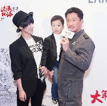 黑丝tk vk